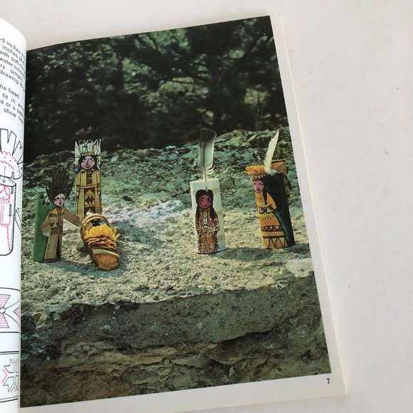 Indian and Wild West Toys You Can Make Paperback - 1980 by Maurice Gogniat - Picture 9 of 16